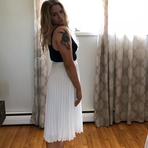 Vintage Pleated Skirt